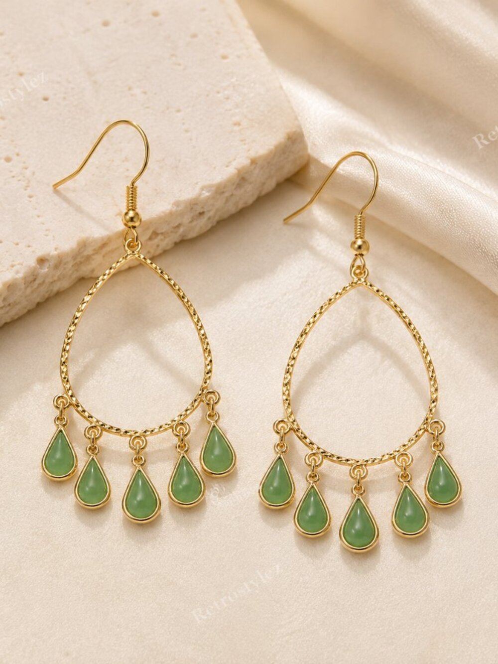 18K Gold Womens Green Jade Hanging Drop Dangle Hoop Earrings 18 K Silver Jewelry